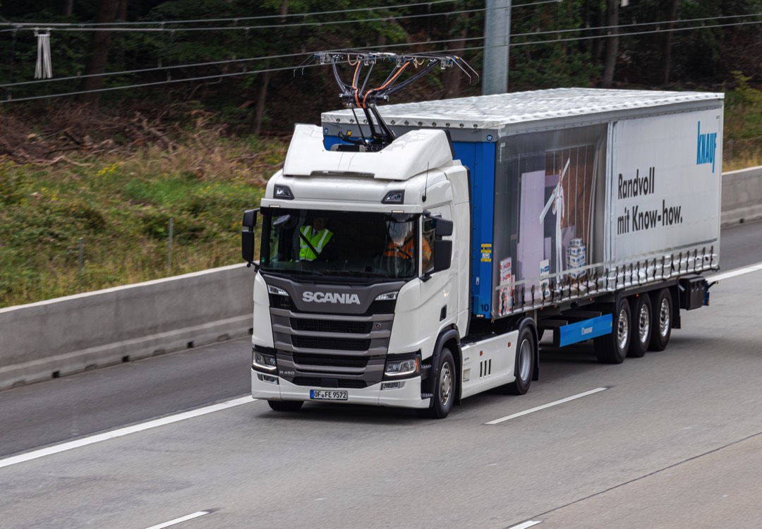 Knauf testet klimaneutralen Transport 