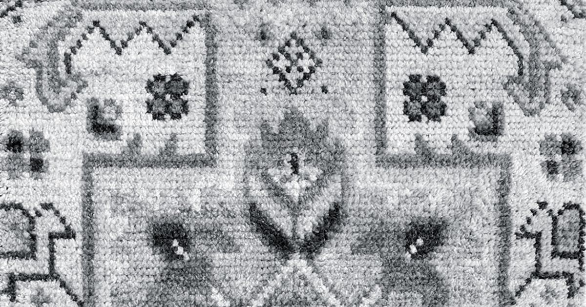 Doppelseitig mit anatolischer Wolle und recyceltem Nylon