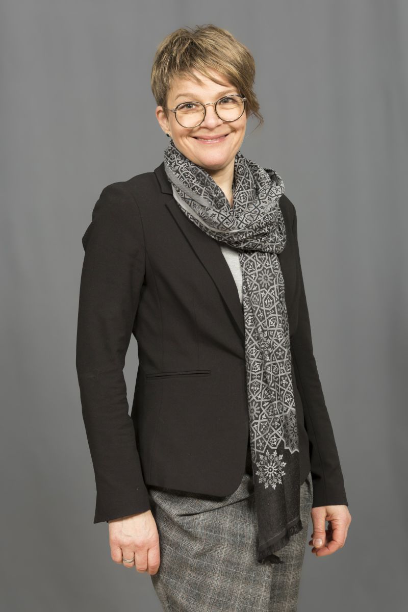 "Wir erleben das Energiethema, wir sprechen über Nachhaltigkeit und wir haben eine ökologische Verantwortung gerade mit Blick auf die Jugend. All das sind Beispiele für ein positives Bewusstsein. Und wenn jetzt die Politik entsprechend reagiert, können sich auch hieraus neue Chancen entwickeln."<br><br>Petra Both, Paulig<br> "Deco Team ist das Zuhause für unsere Branche"