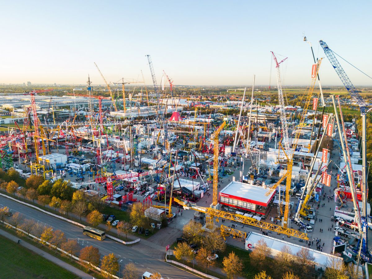 Fachmesse Bauma 2022 lockt knapp 500.000 Besucher an