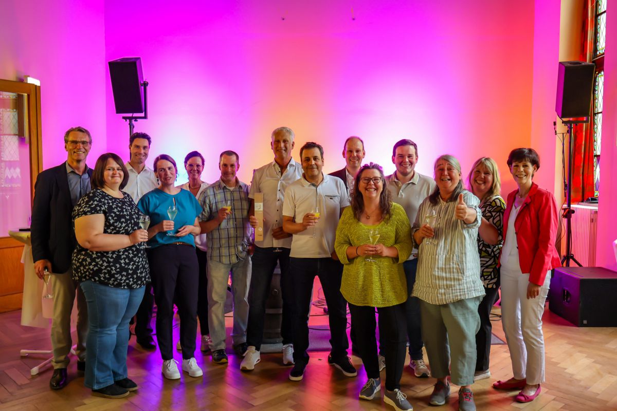 Erster Jansen-Ehrenpreis geht an das Jansen-Team