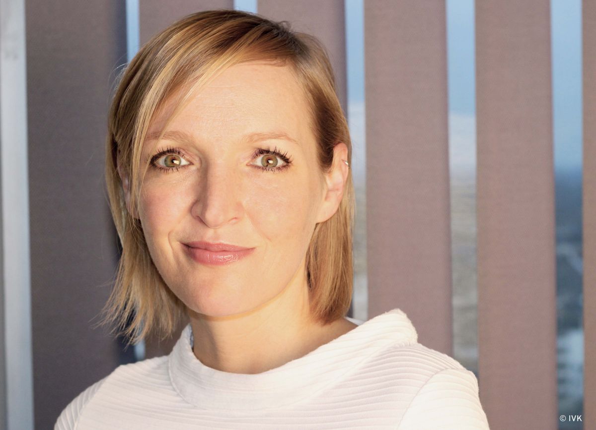 Positionspapier "Klebstoffe in der Kreislaufwirtschaft"