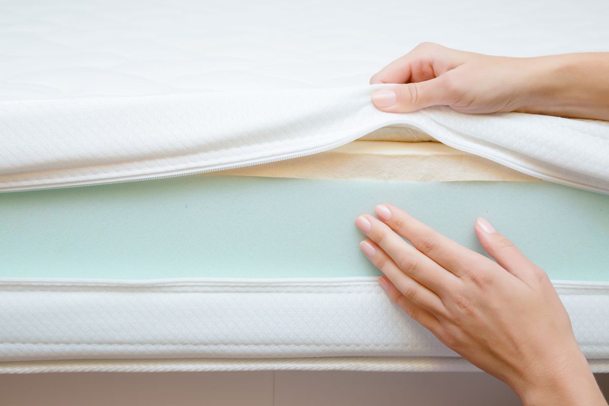 Materialauswahl: Künftig sollte auch bei Matratzen und Heimtextilien sichergestellt werden, dass Mischmaterialien reduziert werden und auf nachhaltige Rezyklierbarkeit geachtet wird.<br> Die neue Ökodesign-Verordnung: Worauf Handel und Industrie sich einstellen müssen