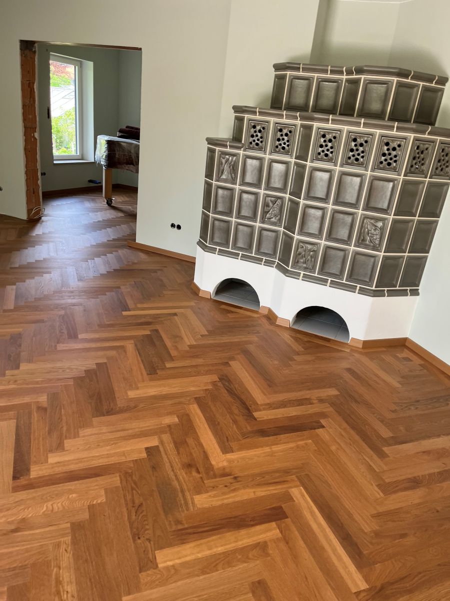 Vom Sägewerk zum modernen Parkettlegerbetrieb