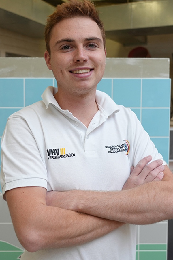 Worldskills 2022: Yannic Schlachter ist Vize-Weltmeister im Fliesenlegen
