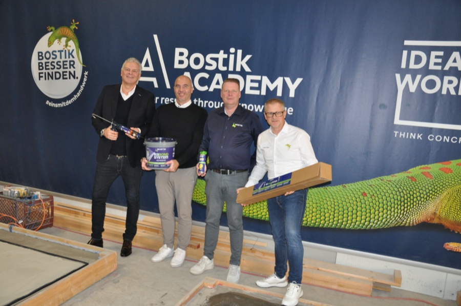 Die Bostik-Verantwortlichen freuen sich auf den neuen Standort der Bostik Academy in Borgholzhausen. Bostik Academy wird Ende Januar 2025 eröffnet