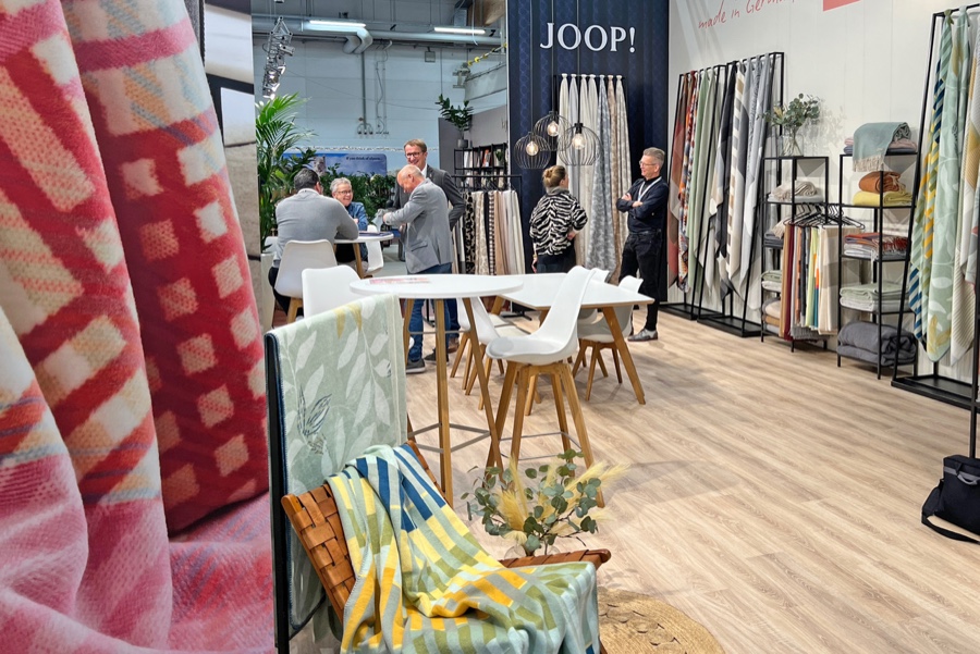 Das Angebot an Heimtextilien und abgepassten Teppichen wird größter sein als im Vorjahr. Hometex Winter 2025: Anmeldung für Besucher gestartet